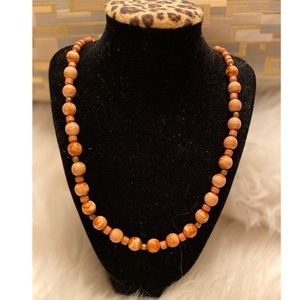 Vintage Beautiful Brown Lucite Beads Necklace🌻